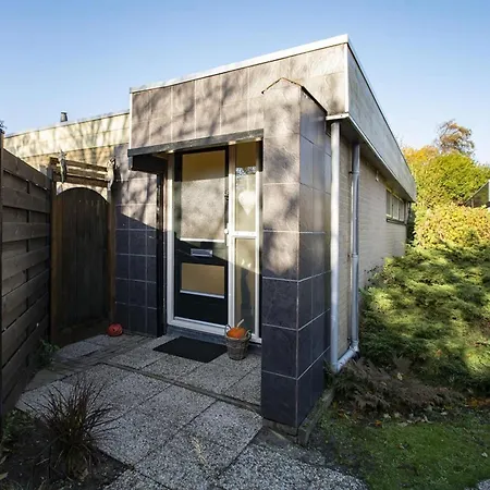 Furnished With Garden *