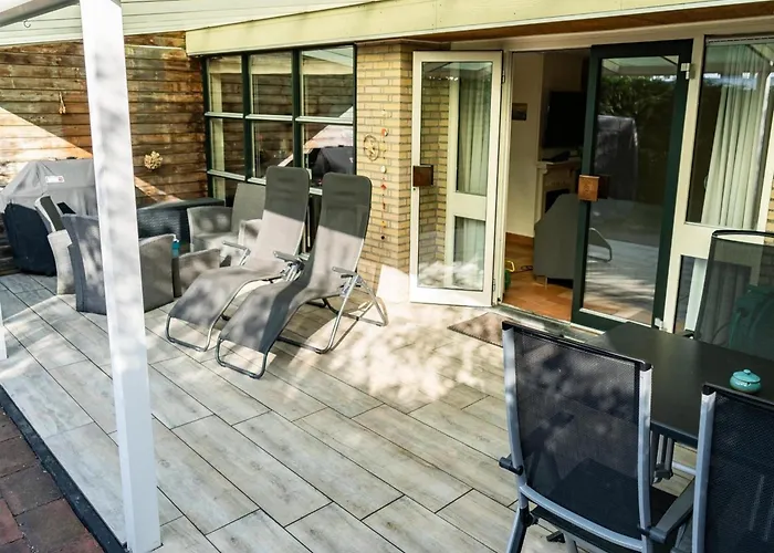 Furnished With Garden *