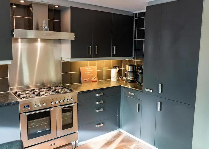 Furnished With Garden