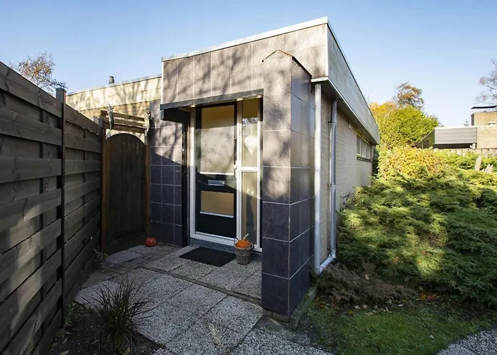 Furnished With Garden *